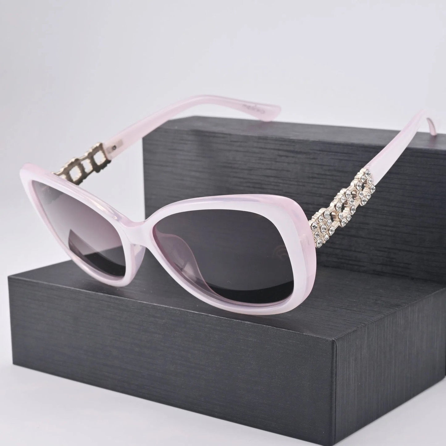 Evove Polarized White Sunglasses Women Luxury Rhinestone Sun Glasses for Female Ladies Elegant Eyewear Anti Glare Reflection-Maas